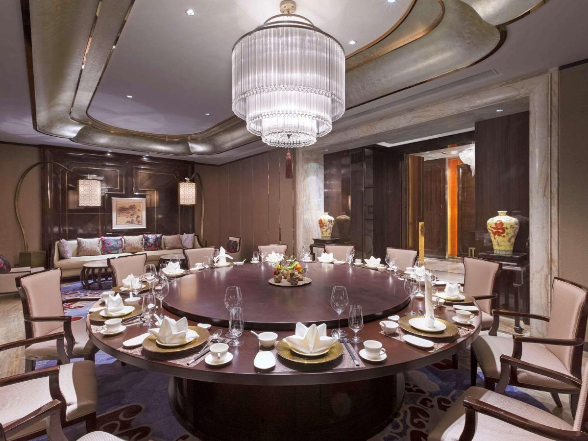 Pullman Yantai Center Hotel Exterior photo